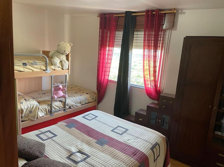Chalet Casa Con Piscina En Arbo Vigo 외부 사진